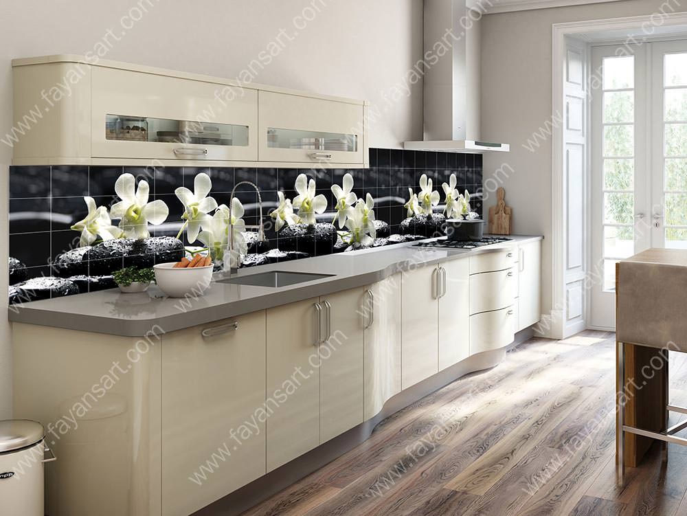 You can reach the kitchen backsplash tiles in your own kitchen can be created by yourself with one of the most convenient place to visual use. You can make your kitchen to your dinner against Manhattan bridge as you can transform a flower garden.